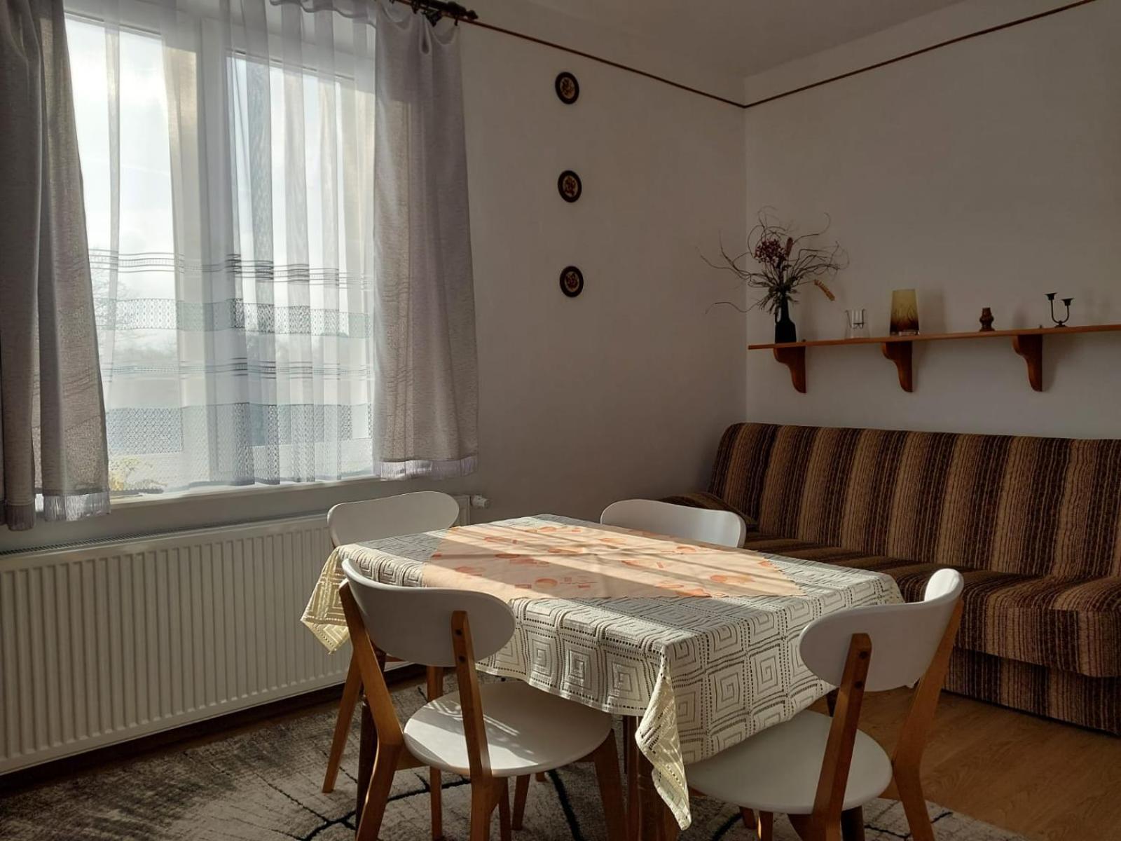Kawalerka Przy Dworcowej Apartment *